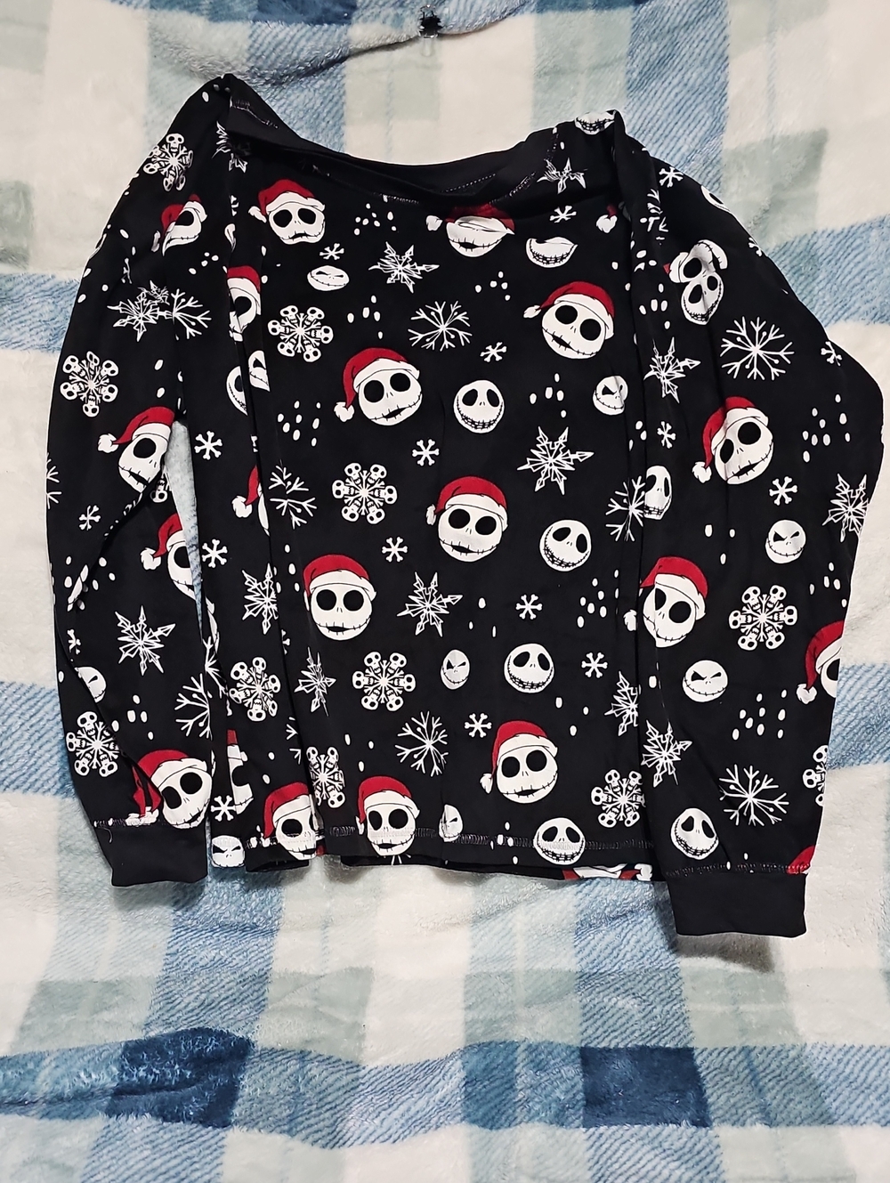 Kids Black Holiday Skull Print Pajama Top - Festive Red & White